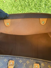 Load image into Gallery viewer, Keepall Bandouliere 55 Monogram SKU801