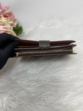 Load image into Gallery viewer, Compact Organizer Wallet SKU6330