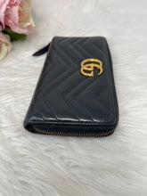Load image into Gallery viewer, Gucci Marmont Wallet