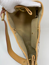 Load image into Gallery viewer, Galleria PM SKU1293