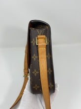 Load image into Gallery viewer, Saint Cloud GM SKU1275