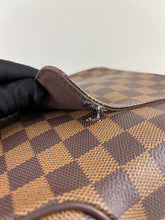 Load image into Gallery viewer, Olav Crossbody SKU738