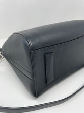 Load image into Gallery viewer, Givenchy Antigona SM SKU734