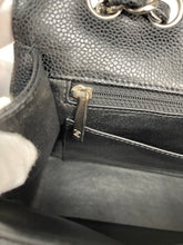 Load image into Gallery viewer, Chanel Classic Jumbo SHW SKU6002