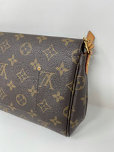 Load image into Gallery viewer, Favorite MM Monogram