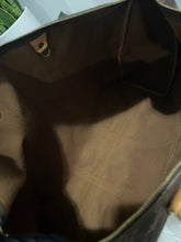 Load image into Gallery viewer, Flanerie 50 SKU6251