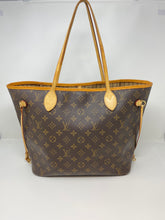 Load image into Gallery viewer, Neverfull MM Monogram