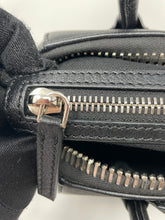 Load image into Gallery viewer, Givenchy Antigona SM SKU734