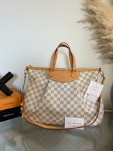 Load image into Gallery viewer, Siracusa GM SKU6272