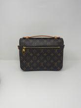Load image into Gallery viewer, Pochette Metis Monogram SKU880