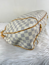 Load image into Gallery viewer, Galleria PM Azur SKU742