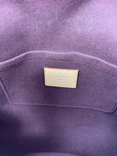 Load image into Gallery viewer, Favorite MM Monogram