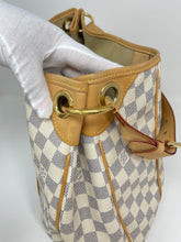 Load image into Gallery viewer, Galleria PM SKU1293