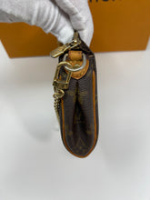Load image into Gallery viewer, Eva Monogram SKU1197