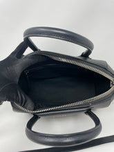 Load image into Gallery viewer, Givenchy Antigona SM SKU734