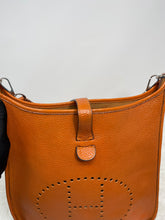 Load image into Gallery viewer, Hermes Evelyne II GM