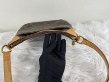 Load image into Gallery viewer, Odeon PM Monogram SKU726