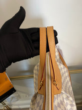 Load image into Gallery viewer, Siracusa GM SKU6272