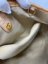 Load image into Gallery viewer, Galleria PM Monogram