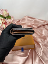 Load image into Gallery viewer, Tressor Monogram SKU6102