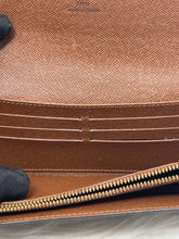 Load image into Gallery viewer, Sarah Wallet SKU6331
