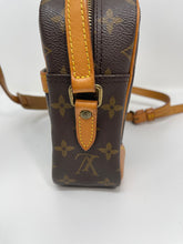 Load image into Gallery viewer, Trocadero 27 SKU1273
