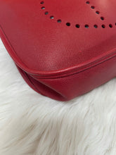 Load image into Gallery viewer, Hermes Evelyne Rouge GM I