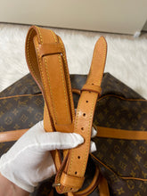 Load image into Gallery viewer, Keepall Bandoliere 50 SKU1553