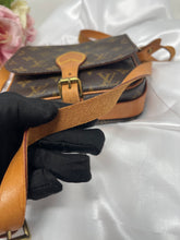 Load image into Gallery viewer, Cartouchiere PM SKU6247