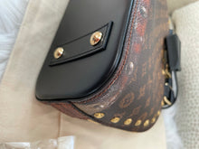 Load image into Gallery viewer, Alma BB Limited Transformed Time Trunk