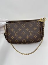 Load image into Gallery viewer, Multi-Pochette Khaki SKU1171