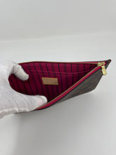 Load image into Gallery viewer, Neverfull MM Pivione SKU1505