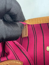 Load image into Gallery viewer, Neverfull MM Pivione SKU6267