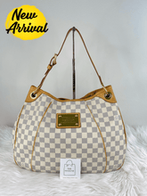 Load image into Gallery viewer, Galleria PM Azur SKU742