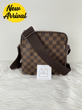 Load image into Gallery viewer, Olav Crossbody SKU738