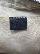 Load image into Gallery viewer, Gucci Soho SKU7069
