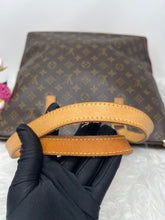 Load image into Gallery viewer, Louis Vuitton Cabas Mezzo SKU6653
