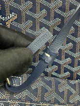 Load image into Gallery viewer, Goyard Navy PM SKU7014

