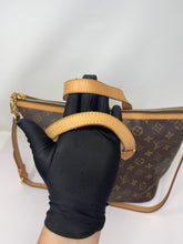 Load image into Gallery viewer, Louis Vuitton Palermo SKU6749
