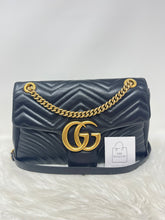 Load image into Gallery viewer, Gucci Marmont Medium SKU6742
