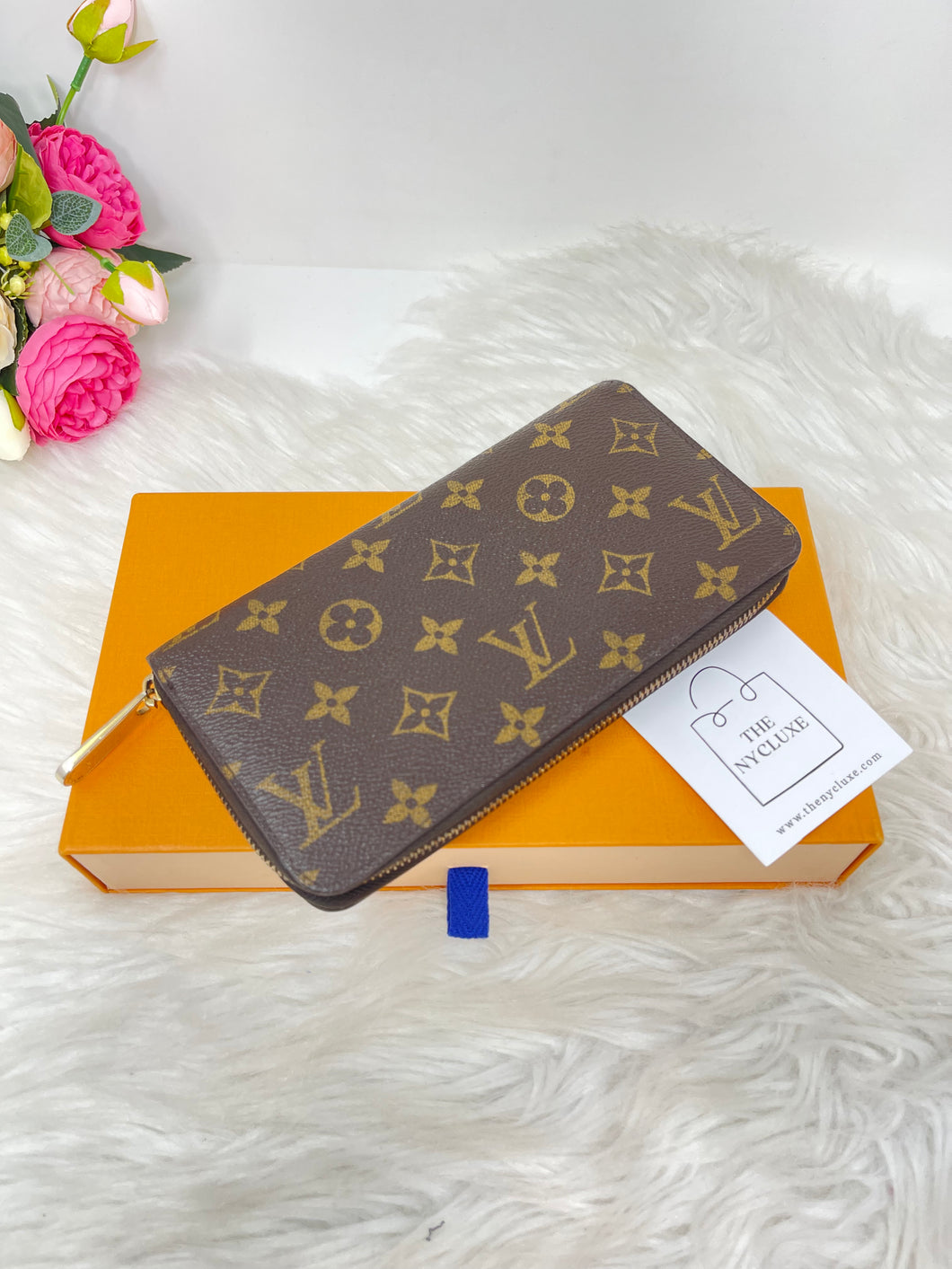 Louis Vuitton Zippy Wallet Monogram SKU6708