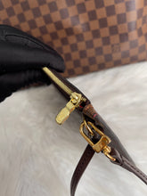 Load image into Gallery viewer, Louis Vuitton Neverfull MM Pouch SKU6633
