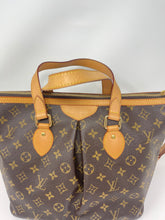 Load image into Gallery viewer, Louis Vuitton Palermo SKU6749
