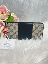 Load image into Gallery viewer, Gucci Wallet SKU6643
