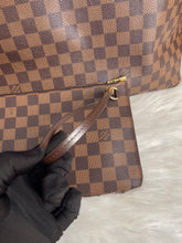 Load image into Gallery viewer, Louis Vuitton Neverfull MM Pouch SKU6633
