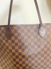 Load image into Gallery viewer, Louis Vuitton Neverfull GM DE SKU6338
