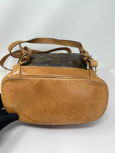 Load image into Gallery viewer, Louis Vuitton Monsouris MM SKU6791
