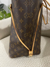 Load image into Gallery viewer, Louis Vuitton Neverfull GM SKU6750
