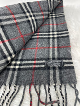 Load image into Gallery viewer, Burberry Scarf SKU6689
