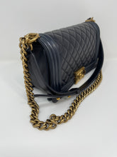 Load image into Gallery viewer, Chanel Le Boy Medium BLK SKU1007
